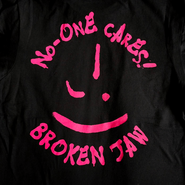 BJ No-OnE cArEs! T-shirt